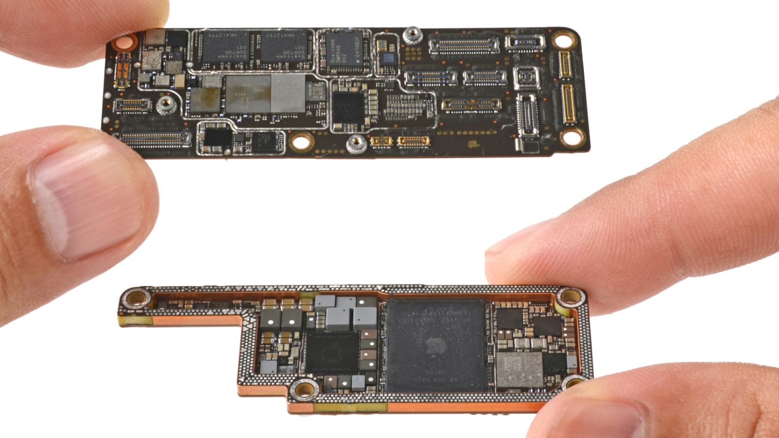 iPhone 16 Pro Teardown